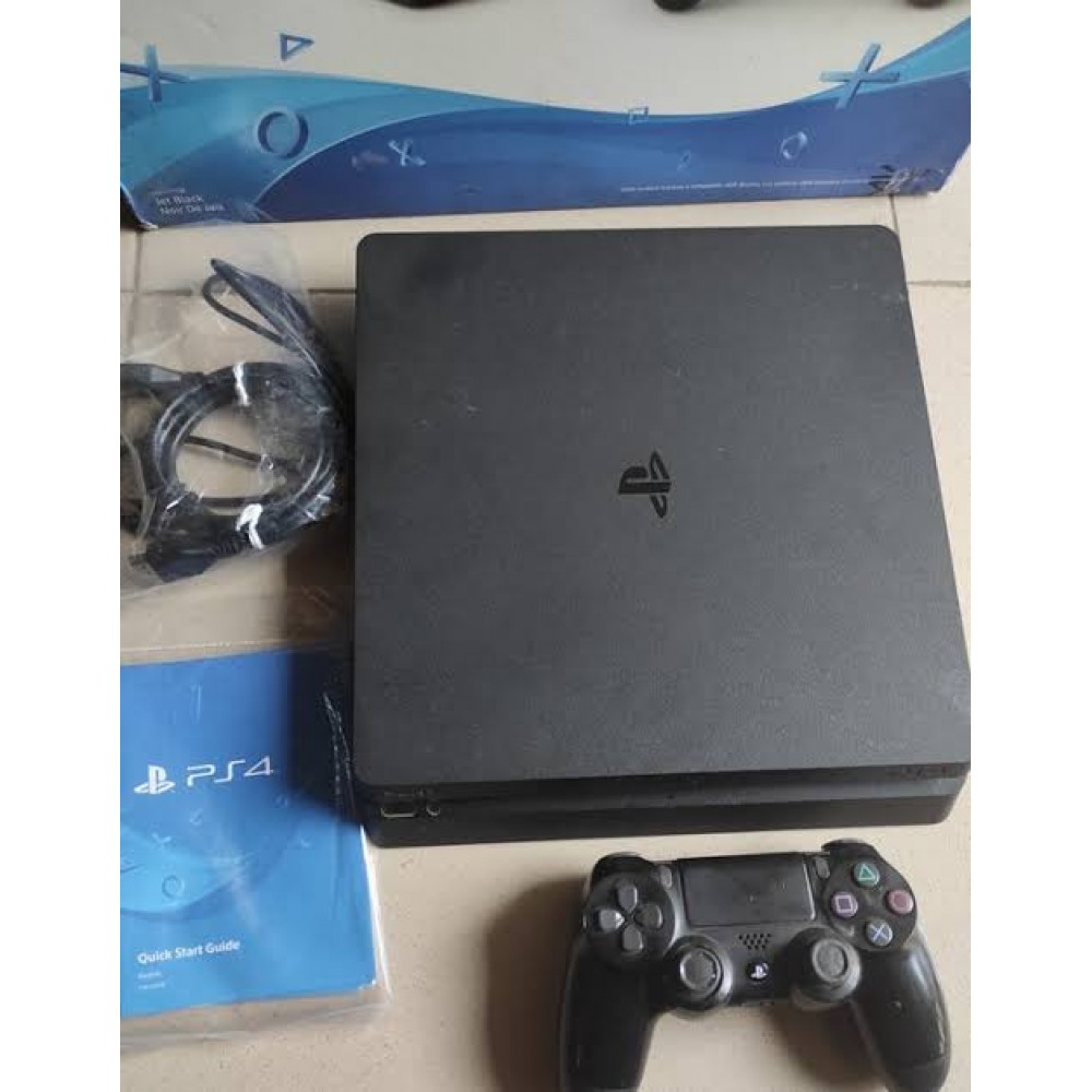 PlayStation 4 Slim 1TB Console ( used ) - Used ps4 Slim 1tb